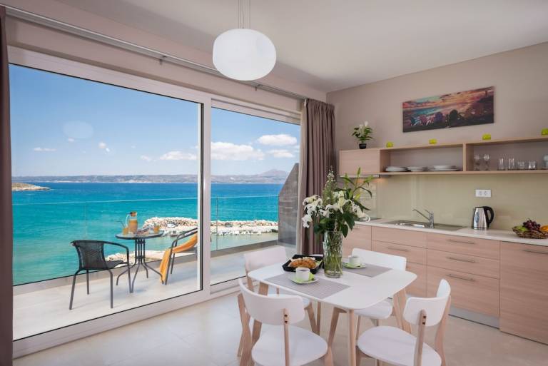 Apartment Almyrida