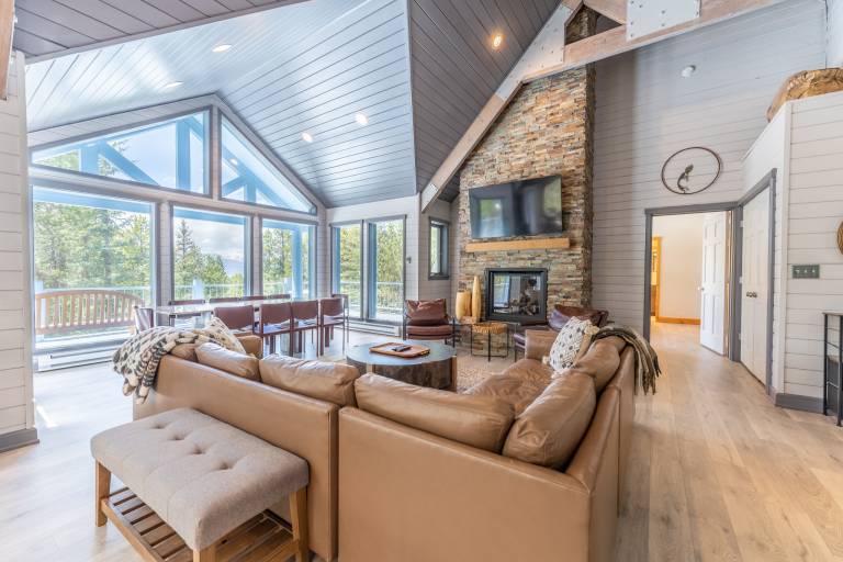     
House ∙ 14 guests ∙ 5 bedrooms
