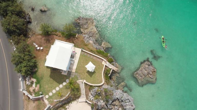 Cabin Bermuda
