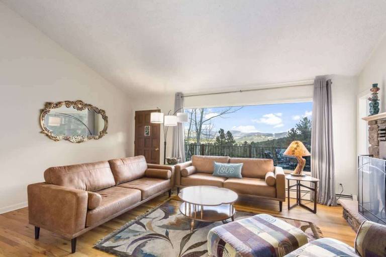     
House ∙ 8 guests ∙ 3 bedrooms
