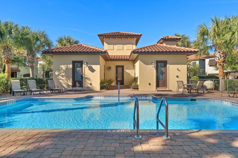 House Destin
