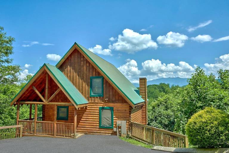     
12 guests ∙ 4 bedrooms
