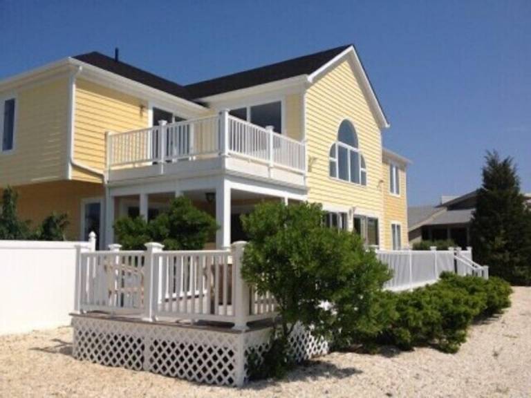 House Long Beach Township