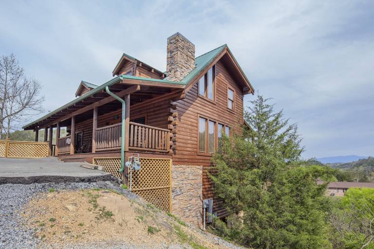     
Cabin ∙ 20 guests ∙ 6 bedrooms
