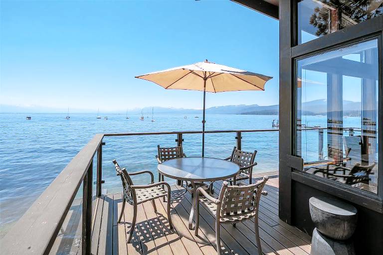 Condo Dollar Point