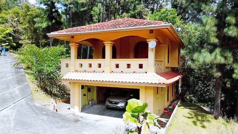 Cabin Altos del Maria