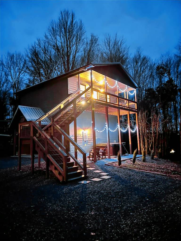 Cabin Floyd