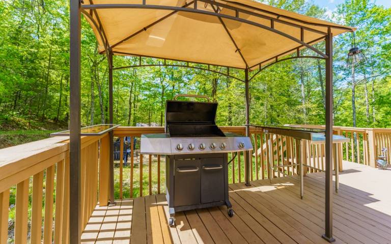     
Cabin ∙ 8 guests ∙ 3 bedrooms
