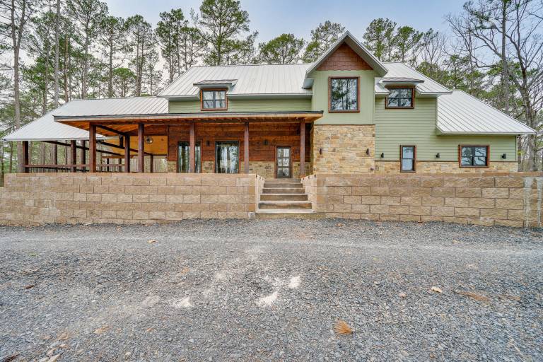     
House ∙ 16 guests ∙ 6 bedrooms
