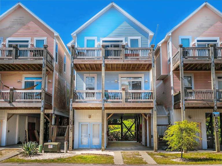 House Surf City