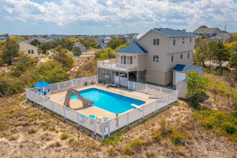 House Kitty Hawk