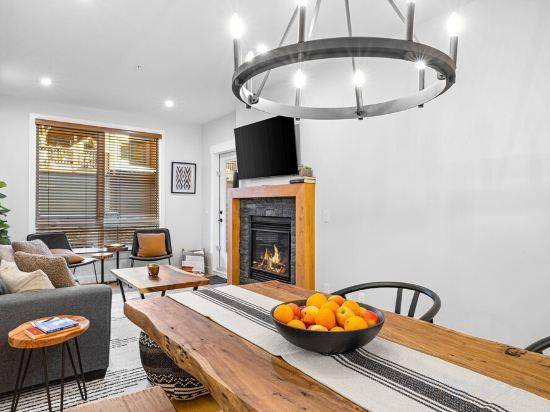 Serviced apartment Canmore