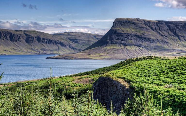 House Hvalfjarðarsveit