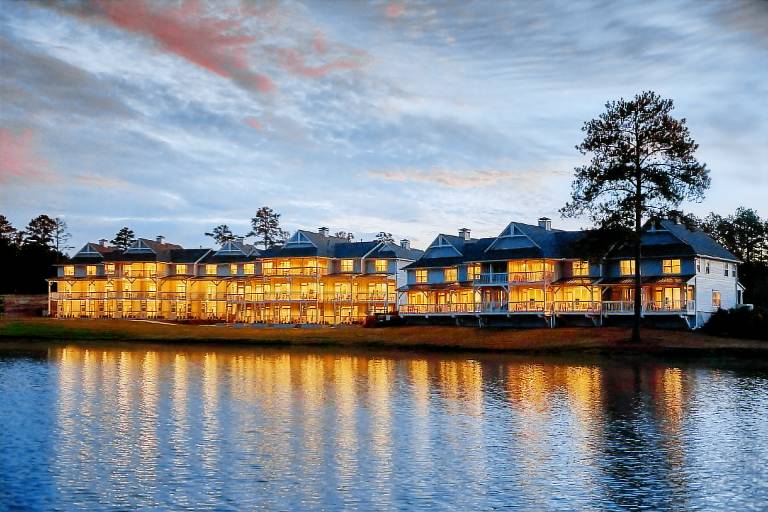 Resort Chattahoochee Hills