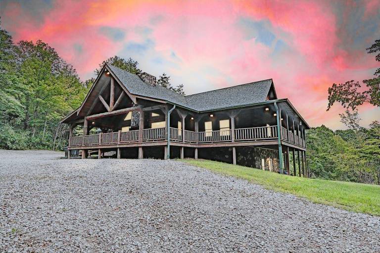 Lodge Hocking Hills