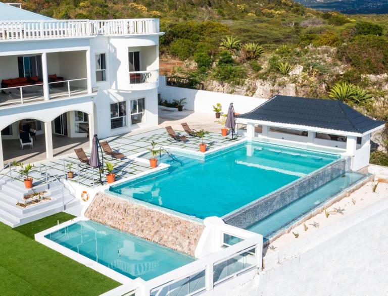 House Treasure Beach
